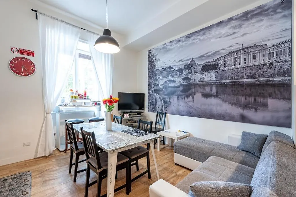 Liano Guesthouse Rome